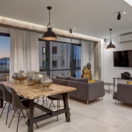 Apartment Tribuna Center By Seric Malaga Bagian luar foto