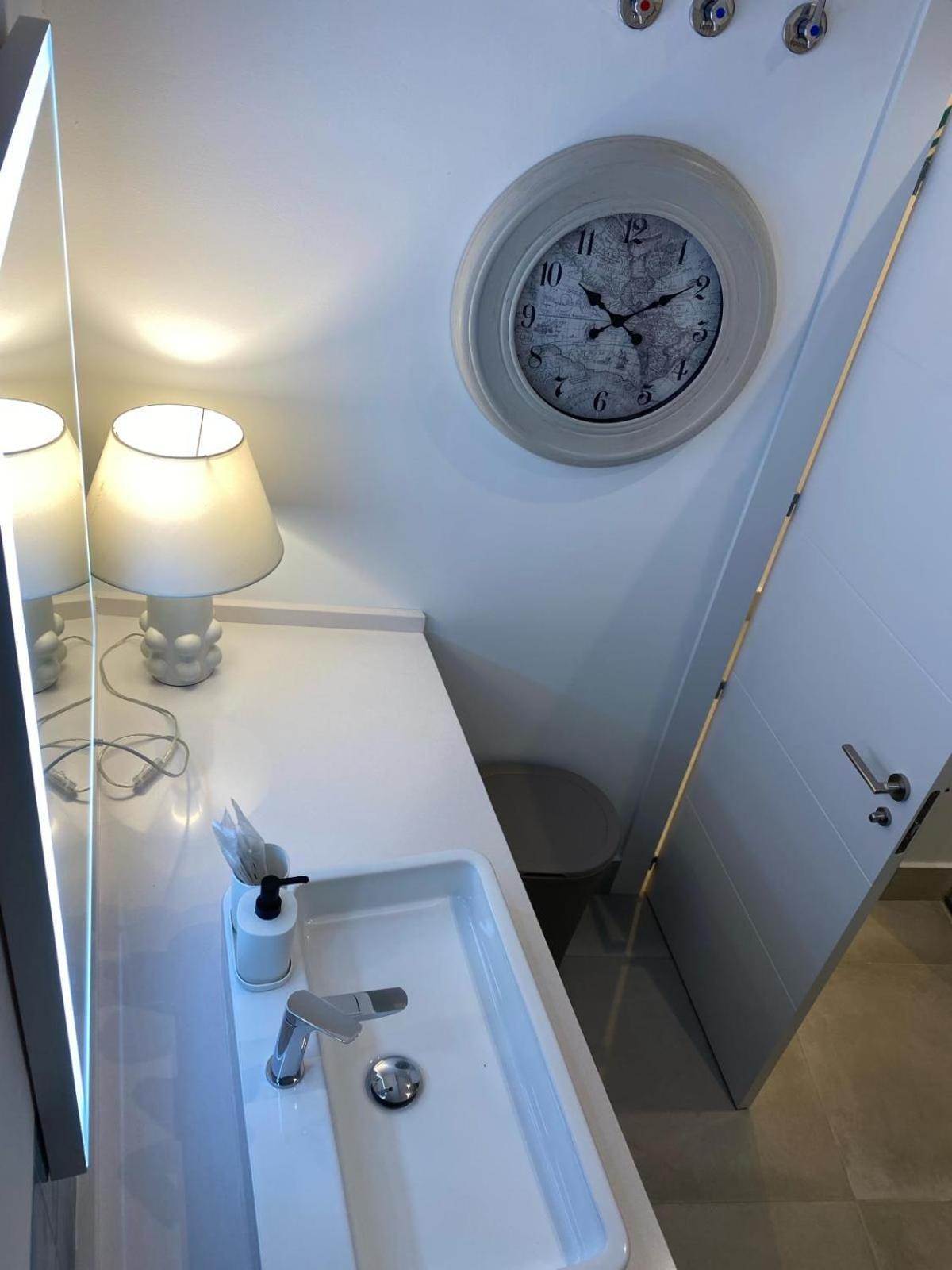 Apartment Tribuna Center By Seric Malaga Bagian luar foto