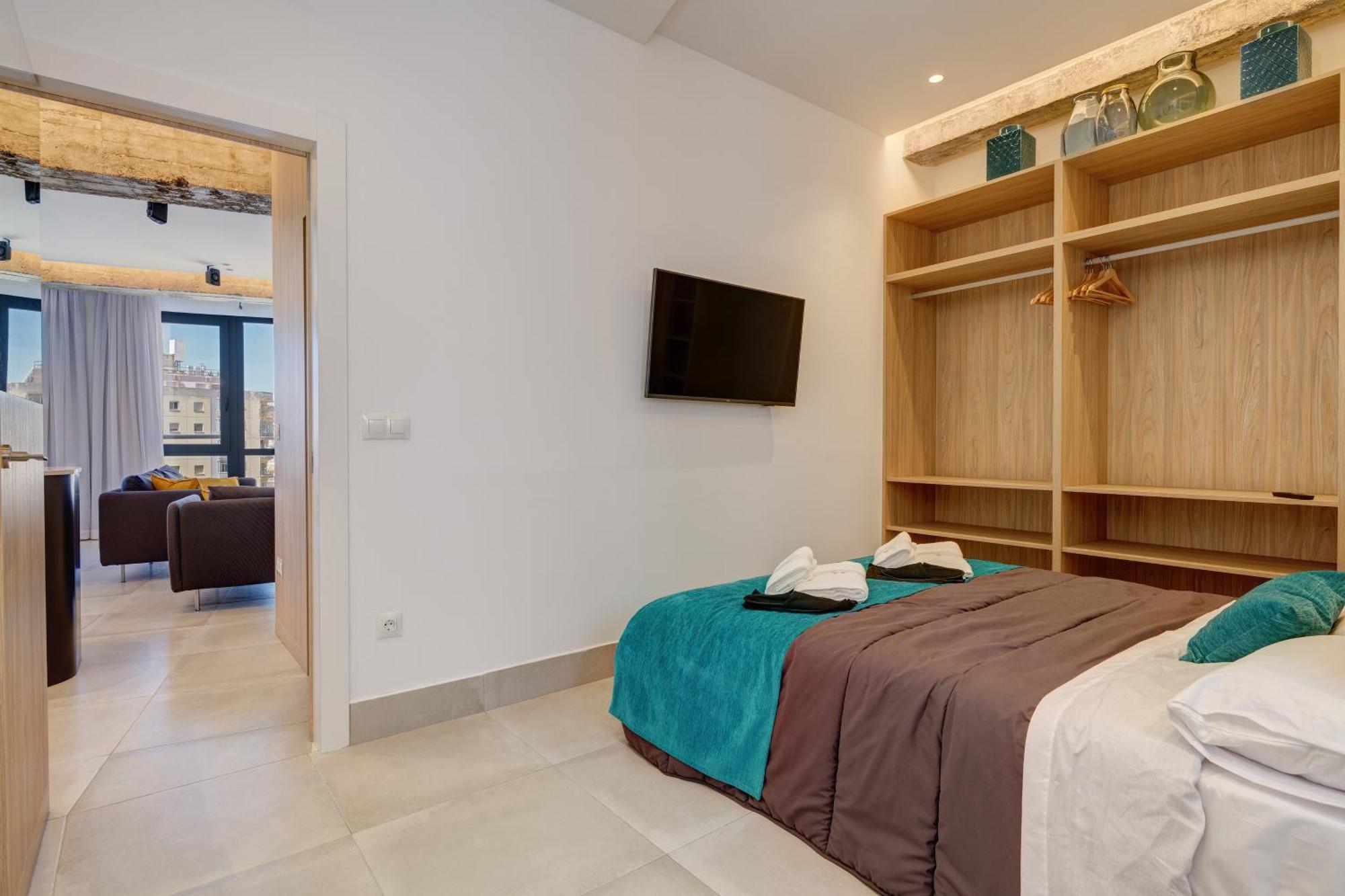 Apartment Tribuna Center By Seric Malaga Bagian luar foto