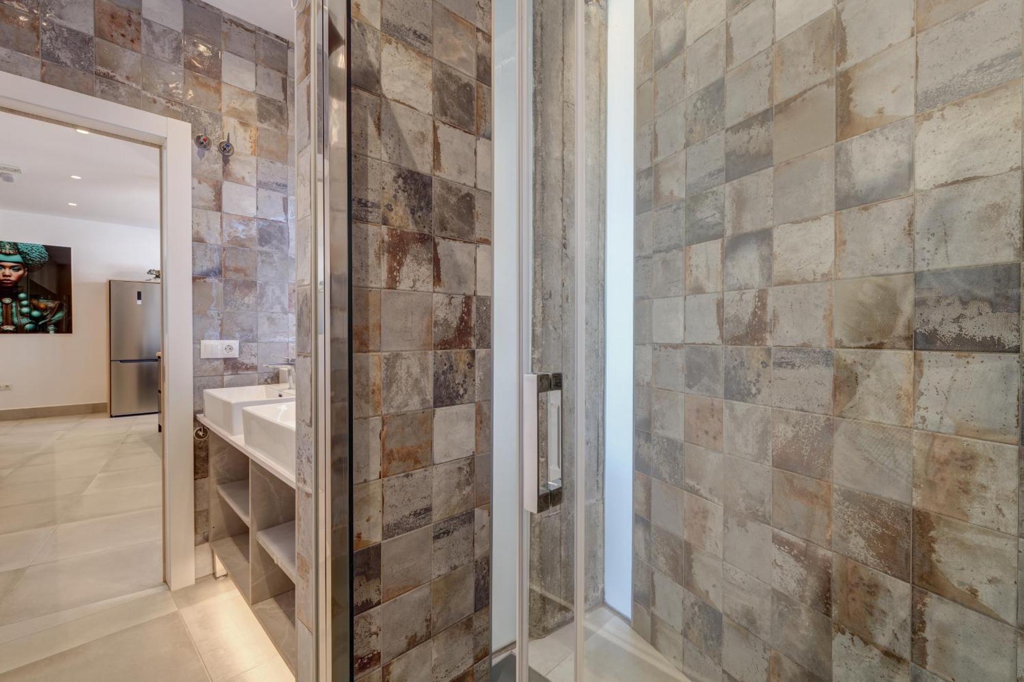 Apartment Tribuna Center By Seric Malaga Bagian luar foto